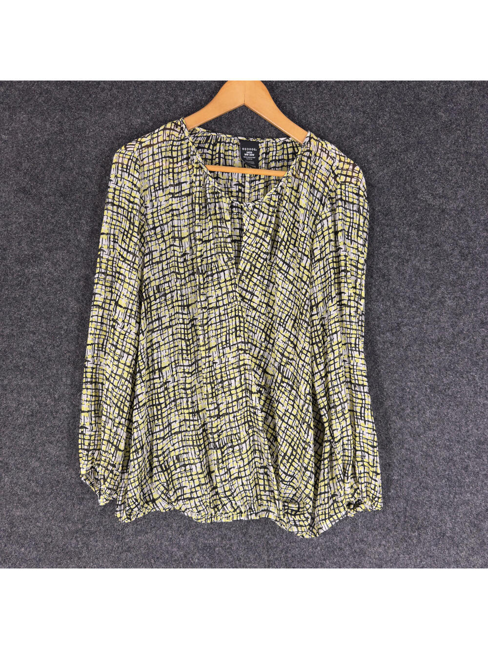 George Blouse Women 2X Plus Black Geometric V-Neck Long Sleeve Pullover Casual